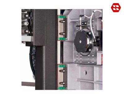 MOTION OF THE SAW HEAD ON LINEAR GUIDES WITH PRELOADED BALL SCREW SLIDES